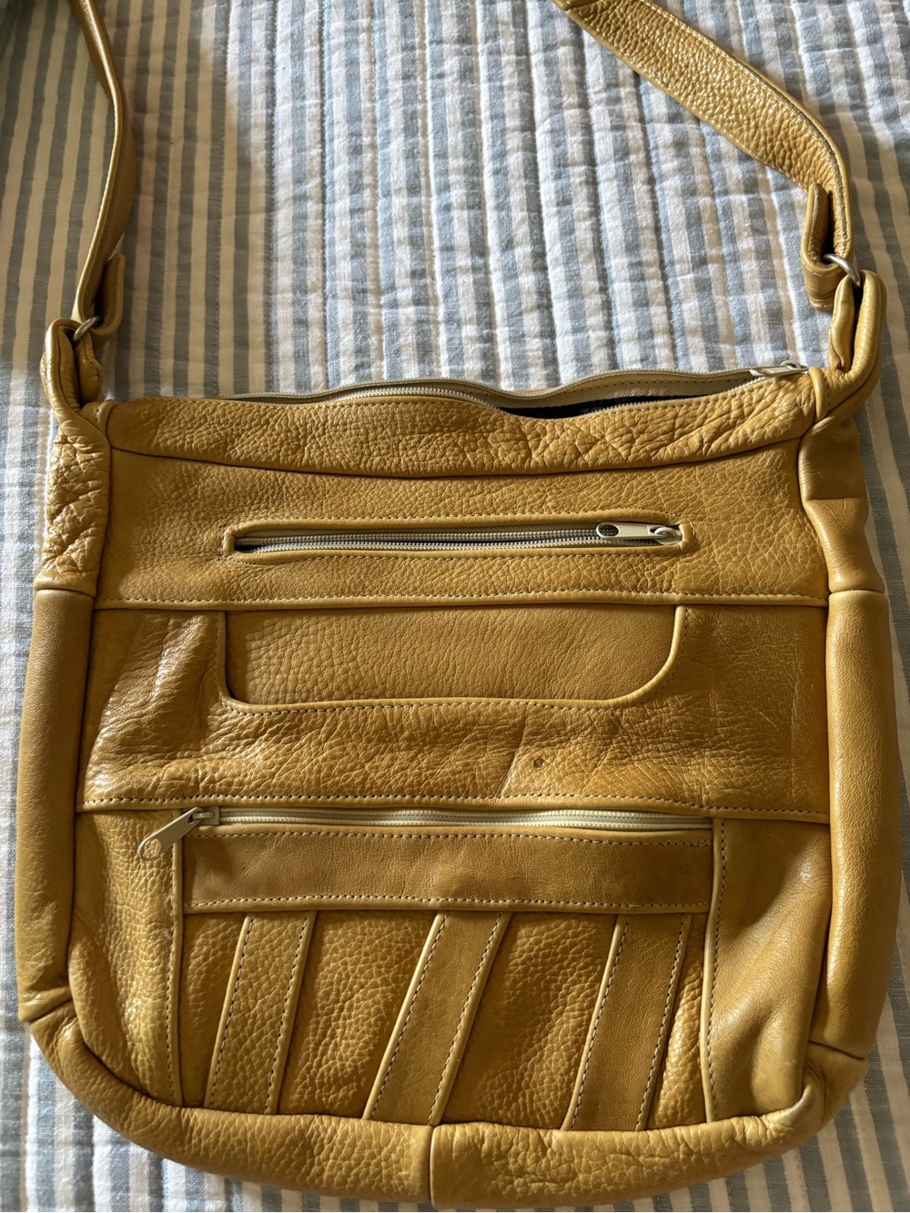 Vtg 70s Mexican Genuine Leather Multi Pocket Organizer Crossbody Bag Mustard